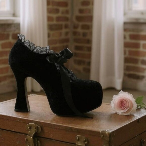 12/1 - Picture 3 of 8